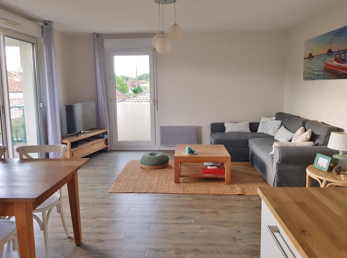 Au Coeur Du Bassin D'Arcachon Apartment Gujan-Mestras Bagian luar foto